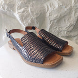 Sandale BLACK CROCO — crne kožne sandale sa croco uzorkom | Dostava BiH
