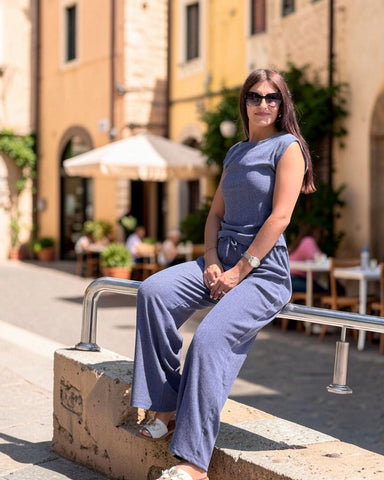 Komplet BLUE MELANGE – Top i Široke Pantalone od Rebrastog Pletiva | Plava